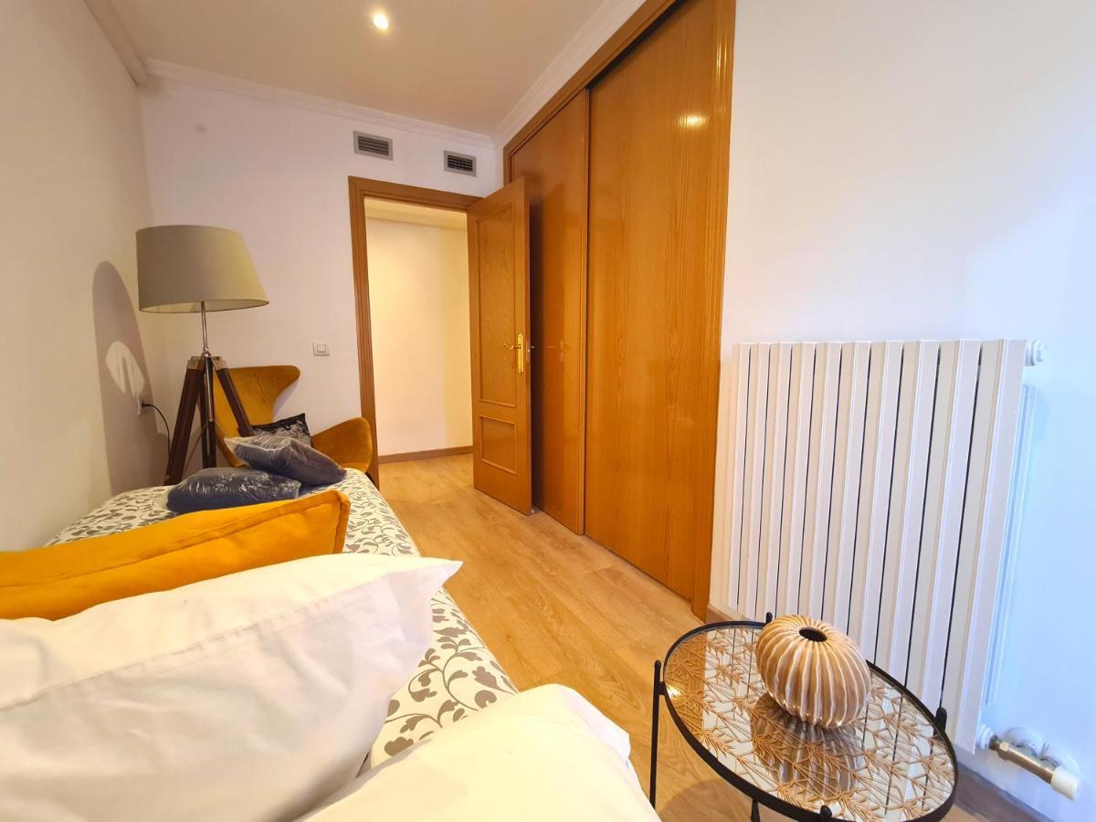 Dos Torres Pasaje De Los Giles - Tranquilo Y Privado Apartment Zaragoza Bagian luar foto